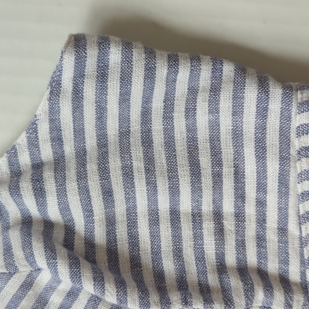 NWT Universal Thread Stripe Linen Rayon Cropped Top MEDIUM Blue White - Picture 3 of 15